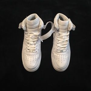 Men White Nike Air Force 1’s high tops size 12